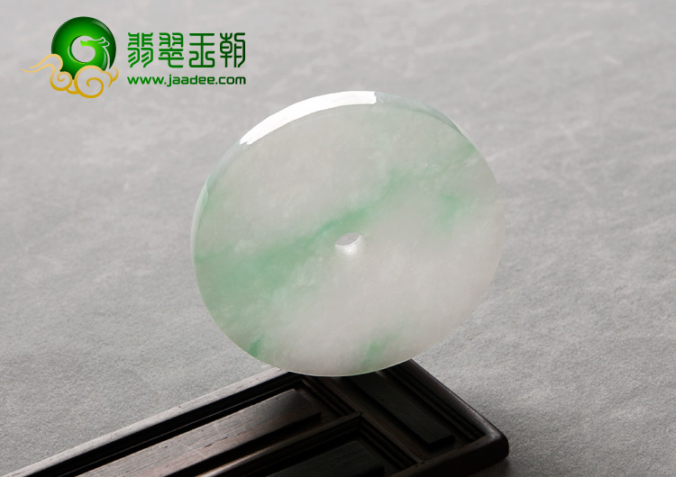 糯冰种飘翠缅甸翡翠A货平安扣挂件
