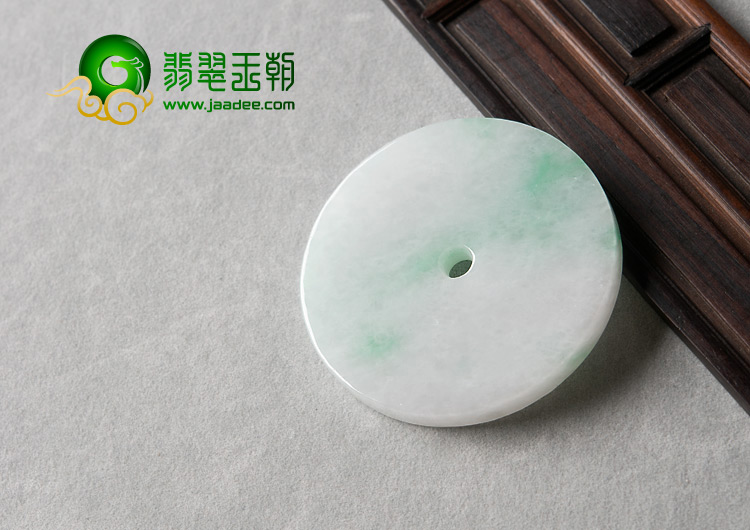 糯冰种飘翠缅甸翡翠A货平安扣挂件