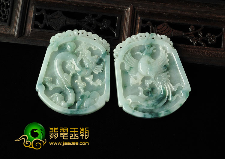糯冰种飘花缅甸翡翠A货龙凤牌挂件（一对）