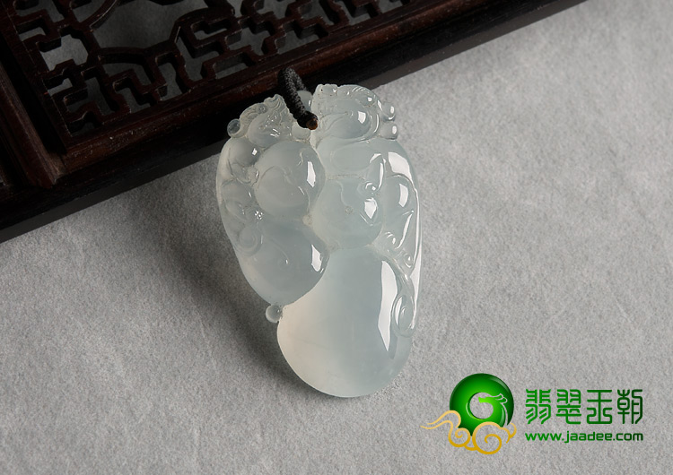 冰玻种缅甸翡翠A货福禄寿挂件