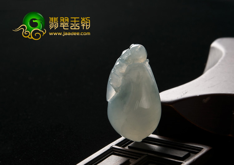 冰种晴水缅甸翡翠A货灵猴献寿挂件