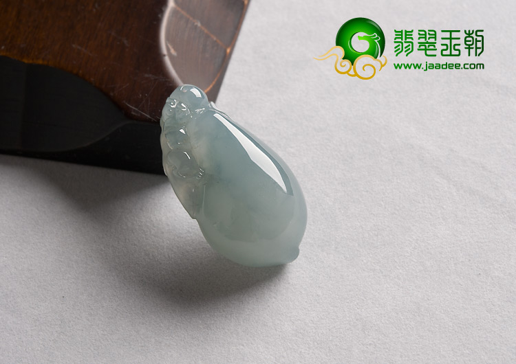 冰种晴水缅甸翡翠A货灵猴献寿挂件
