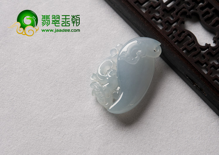 冰种晴水缅甸翡翠A货仿古龙凤挂件