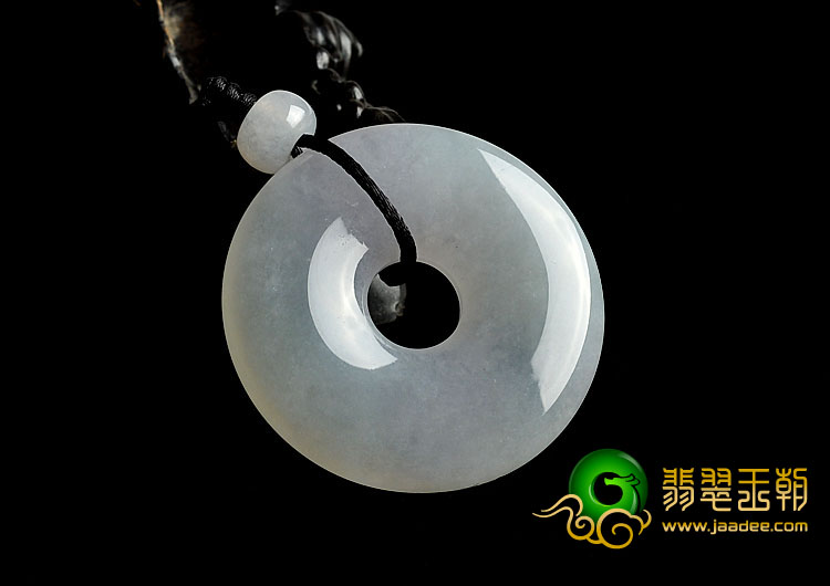 冰种淡春带彩缅甸翡翠A货平安扣挂件