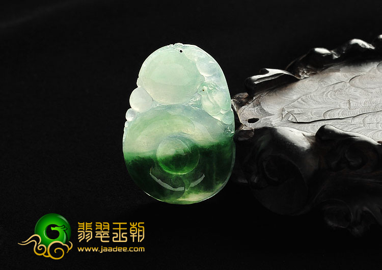 冰种飘花缅甸翡翠A货福在眼前挂件