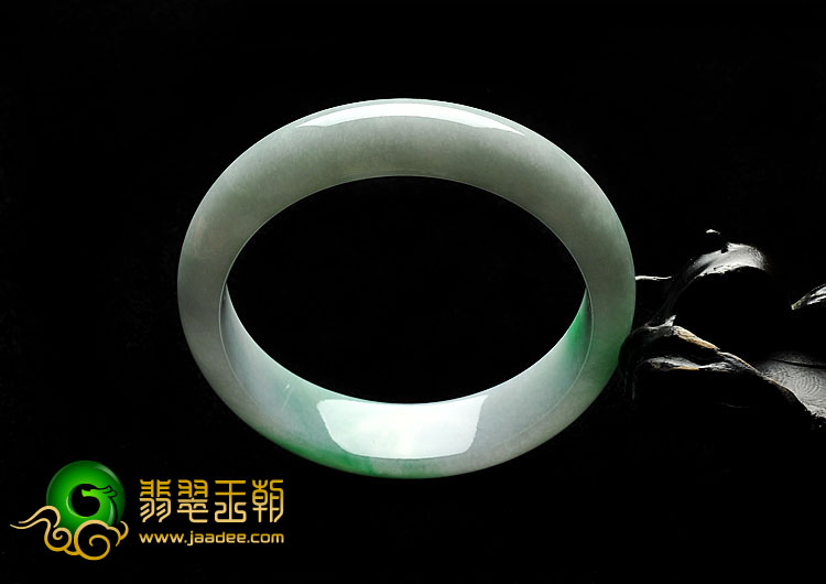 糯冰种飘翠缅甸翡翠A货手镯（56.2mm）