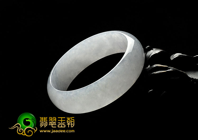 糯冰种淡晴水缅甸翡翠A货手镯（56mm）
