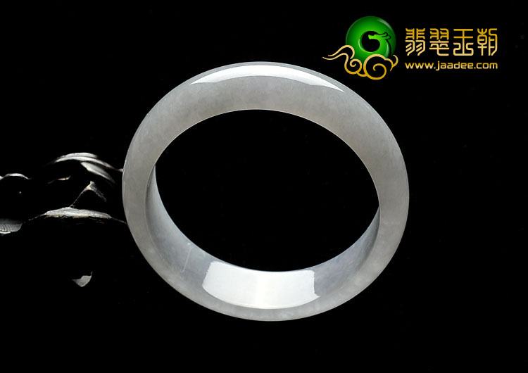 糯冰种淡晴水缅甸翡翠A货手镯（56mm）
