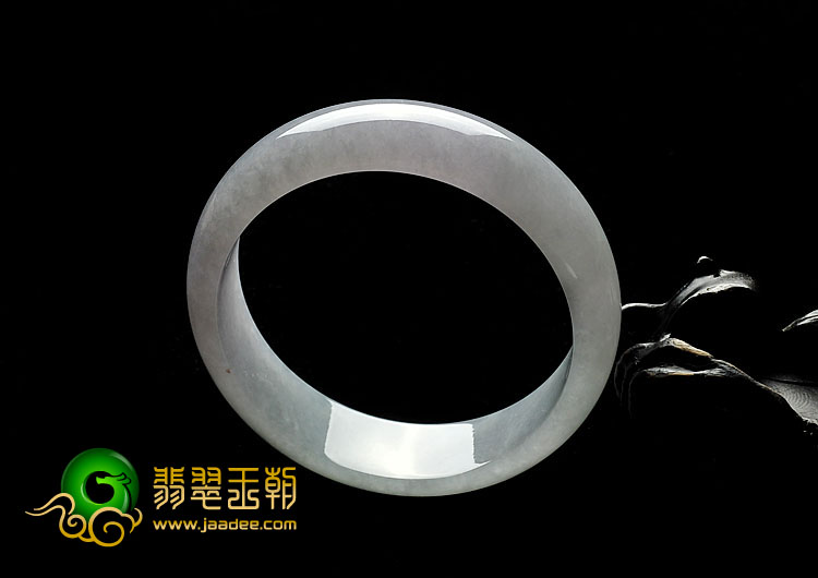 糯冰种淡春带彩缅甸翡翠A货手镯（58.2mm）