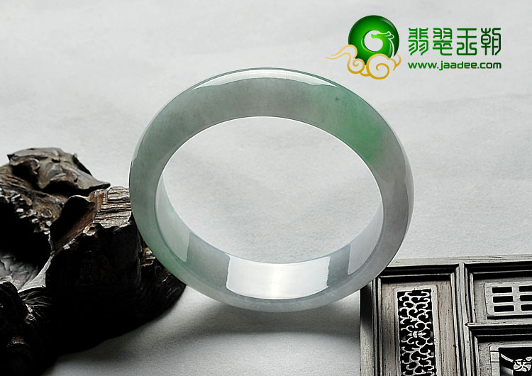 冰种翠色缅甸翡翠A货手镯（59.7mm）