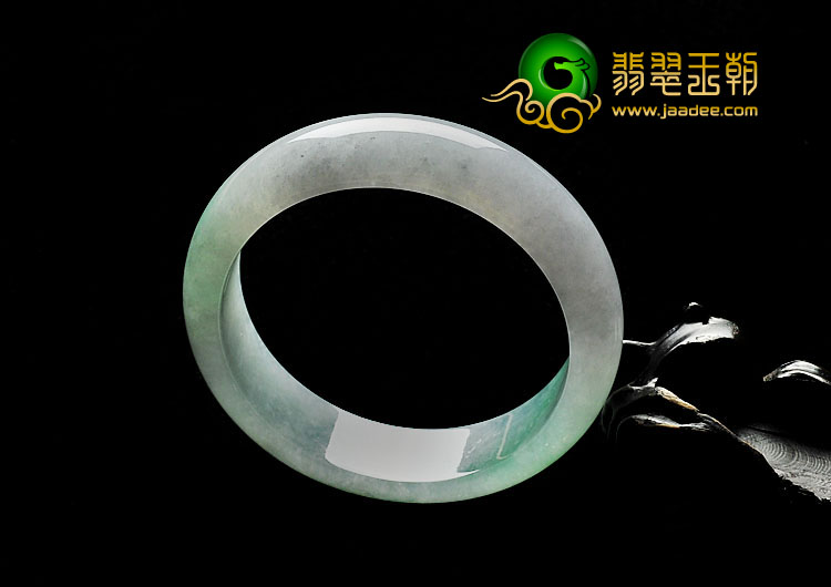 冰种翠色缅甸翡翠A货手镯（59.7mm）