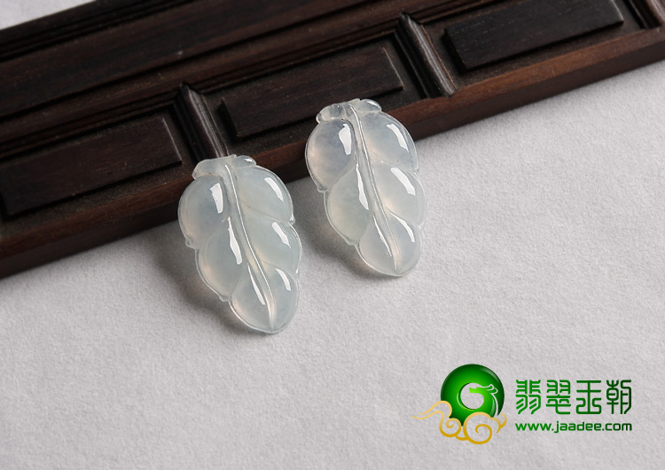 冰种晴水缅甸翡翠A货叶子挂件（一对）