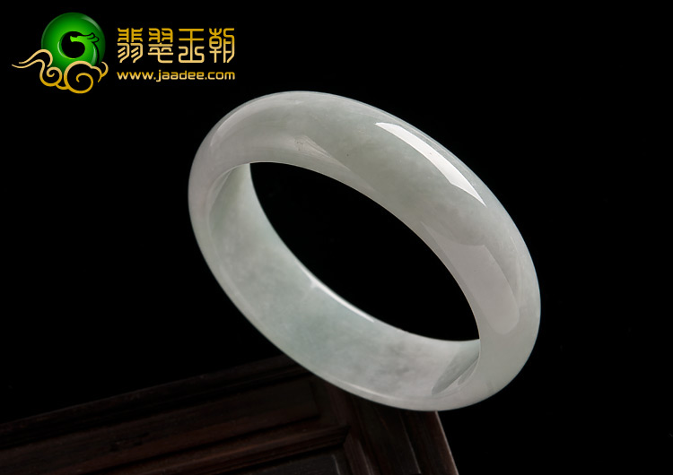 糯冰种淡晴水缅甸翡翠A货手镯（59.4mm）