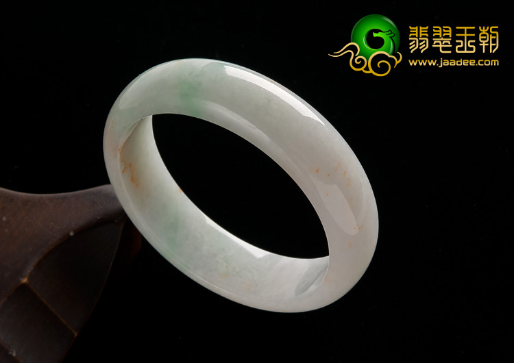 糯冰种晴水缅甸翡翠A货手镯（55.7mm）