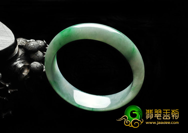 糯冰种飘翠缅甸翡翠A货手镯（59.4mm）