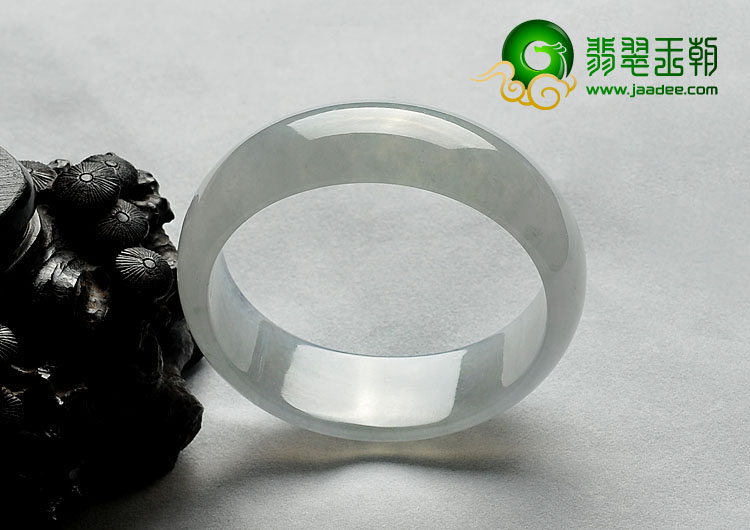 冰种晴水缅甸翡翠A货贵妃镯（54.9-48.8mm）