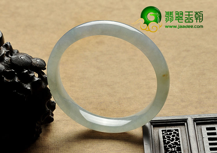 冰种晴水略带黄翡缅甸翡翠A货手镯（56mm）