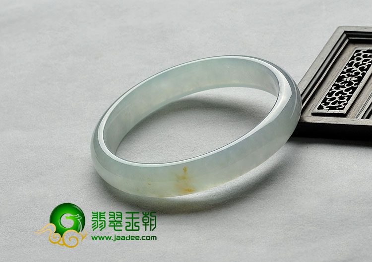 冰种晴水略带黄翡缅甸翡翠A货手镯（56mm）