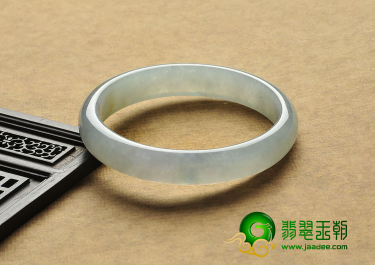 冰种晴水略带黄翡缅甸翡翠A货手镯（56mm）