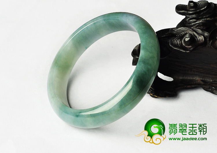 糯冰种飘花缅甸翡翠A货手镯（57.2mm）