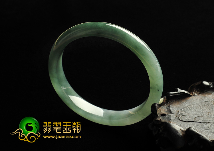 糯冰种晴水缅甸翡翠A货手镯（53.4mm）