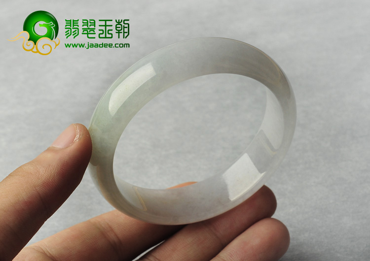 糯冰种淡晴水缅甸翡翠A货手镯（58.1mm）