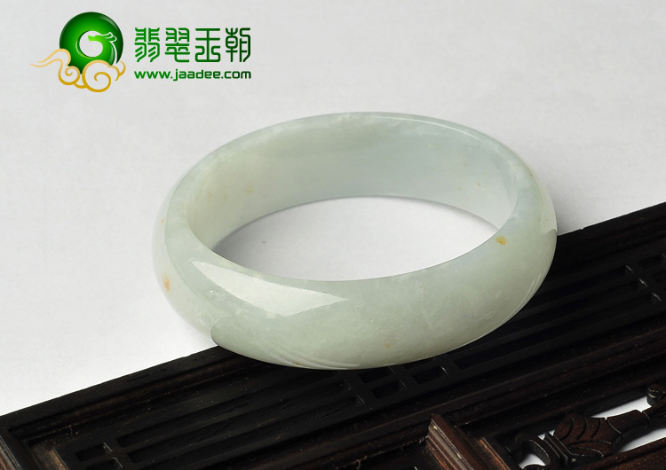 糯冰种淡晴水缅甸翡翠A货手镯（54.2mm）