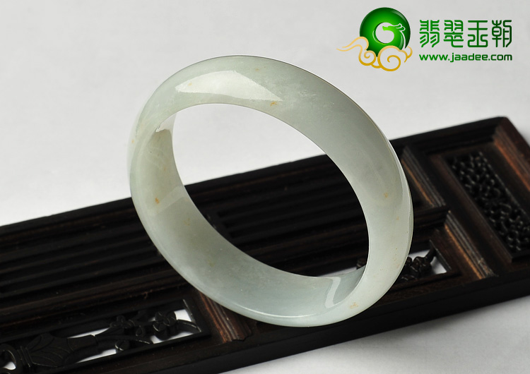 糯冰种淡晴水缅甸翡翠A货手镯（54.2mm）