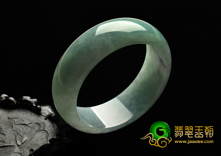 糯冰种晴水缅甸翡翠A货手镯（58.9mm）
