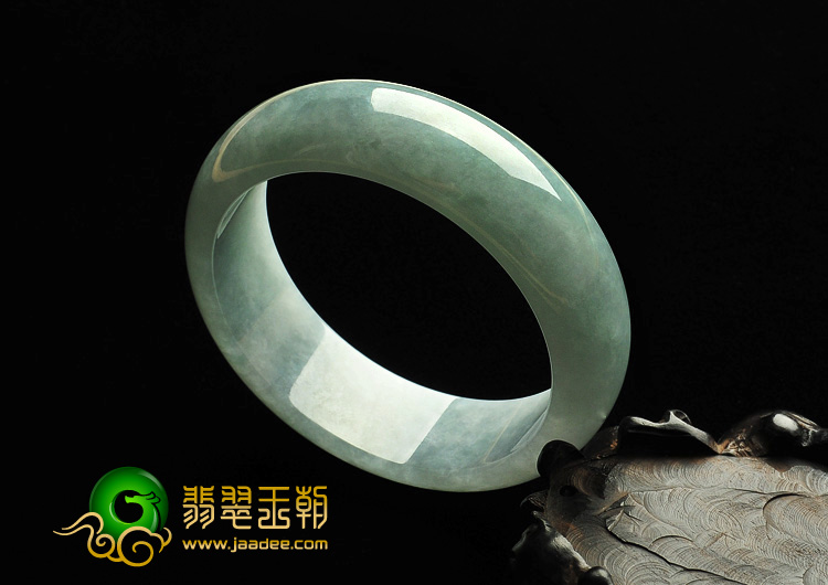 糯冰种晴水缅甸翡翠A货手镯（57.4mm）