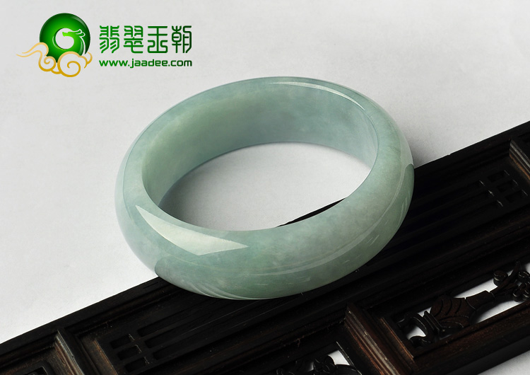 糯冰种晴水缅甸翡翠A货手镯（57.4mm）