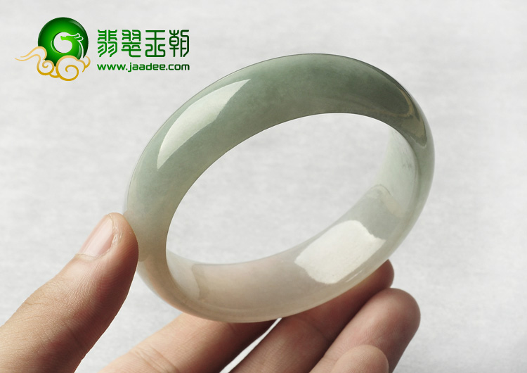糯冰种晴水缅甸翡翠A货手镯（59.4mm）
