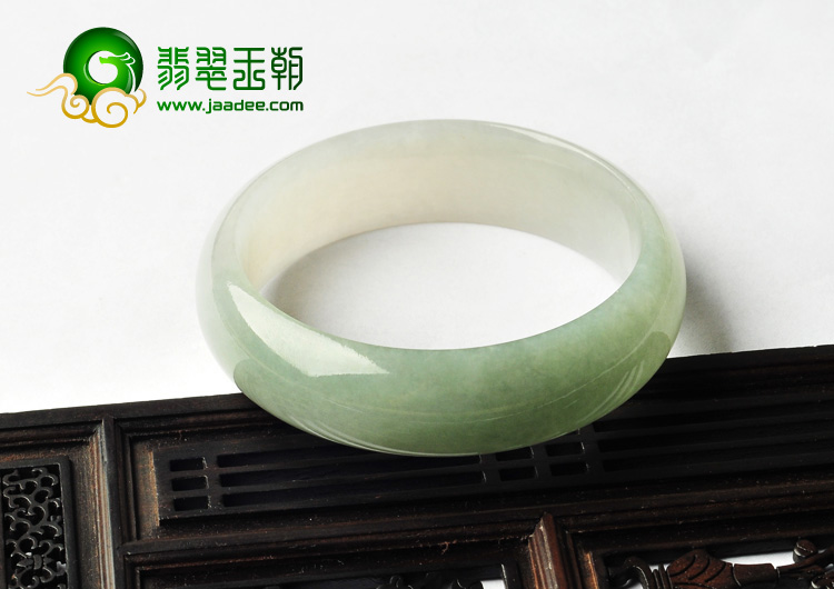 糯冰种晴水缅甸翡翠A货手镯（59.4mm）