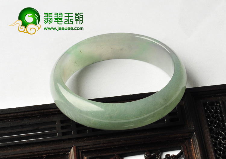 糯冰种晴水缅甸翡翠A货手镯（57.8mm）