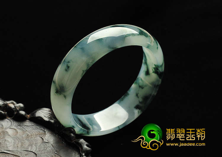 糯冰种飘花缅甸翡翠A货手镯（57.8mm）