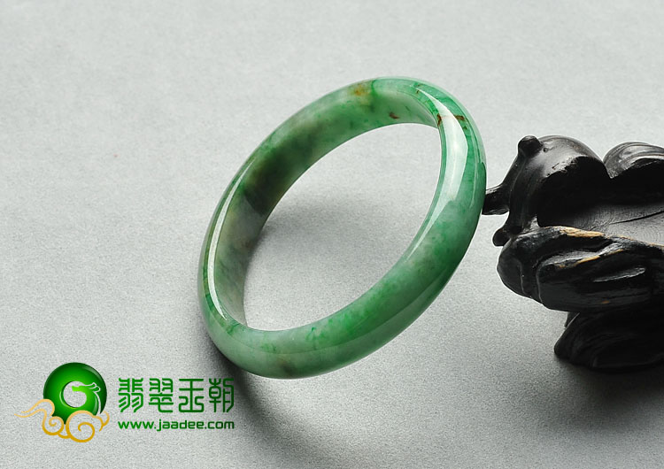 糯冰种黄加绿缅甸翡翠A货贵妃镯（56.4-49.8mm）