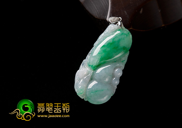 糯冰种翠色缅甸翡翠A货福禄寿挂件