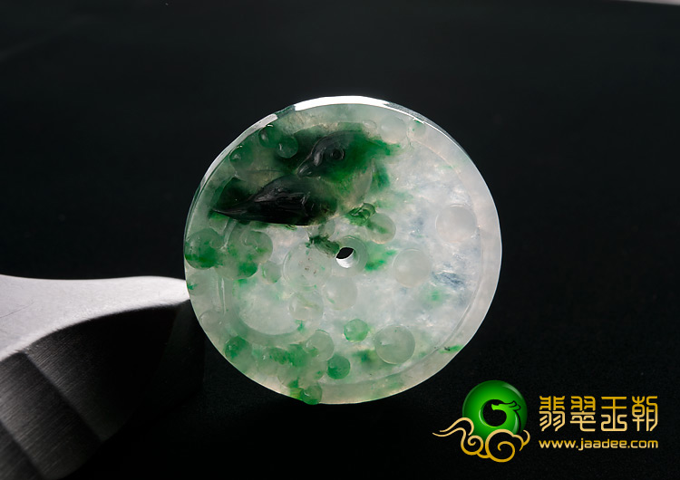 冰种飘翠缅甸翡翠A货龙凤牌挂件