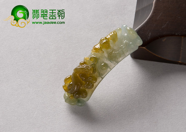 糯冰种黄翡飘花缅甸翡翠A货龙钩挂件