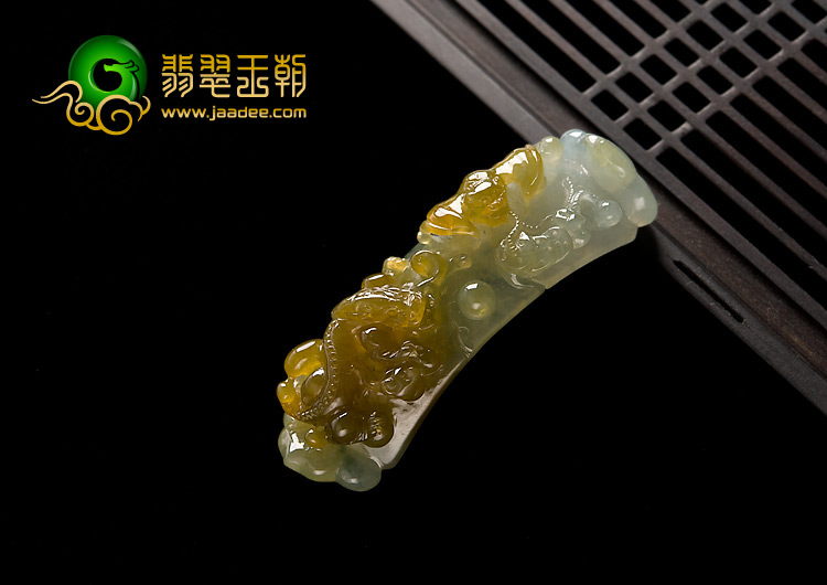 糯冰种黄翡飘花缅甸翡翠A货龙钩挂件