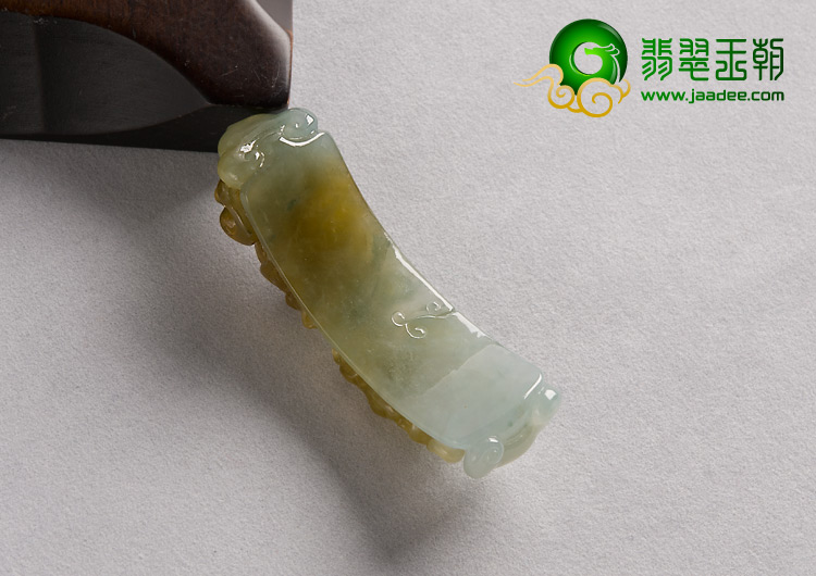 糯冰种黄翡飘花缅甸翡翠A货龙钩挂件