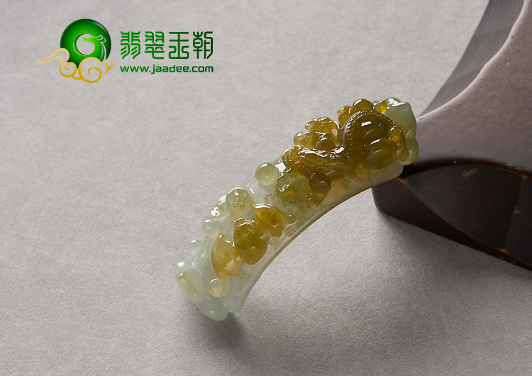 糯冰种黄翡飘花缅甸翡翠A货龙钩挂件