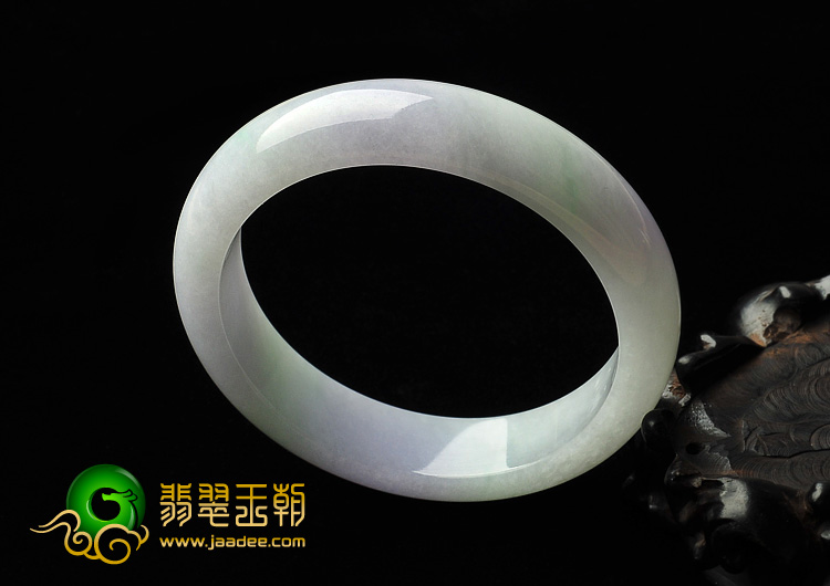 糯冰种春色缅甸翡翠A货手镯（58.4mm）