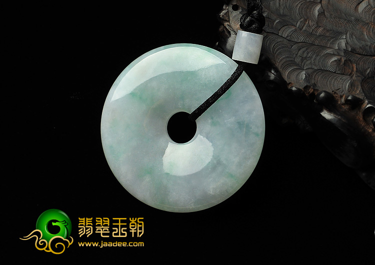 糯冰种春带彩缅甸翡翠A货平安扣挂件
