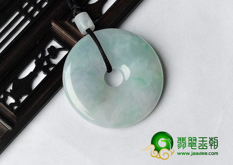 糯冰种春带彩缅甸翡翠A货平安扣挂件