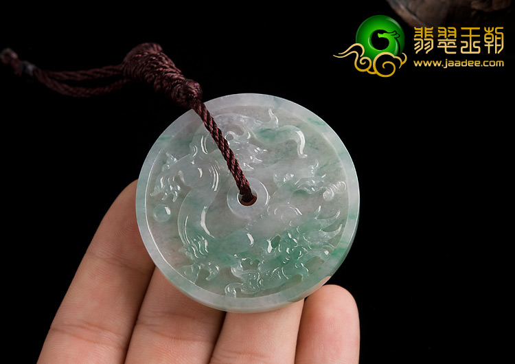冰种飘翠缅甸翡翠A货龙牌挂件