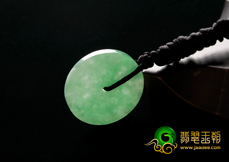 糯冰种翠色缅甸翡翠A货平安扣挂件