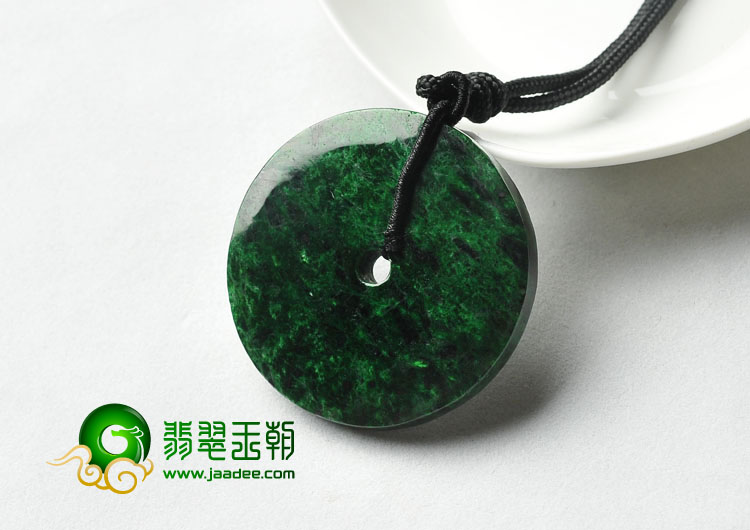 细糯种癣加绿缅甸翡翠A货平安扣挂件