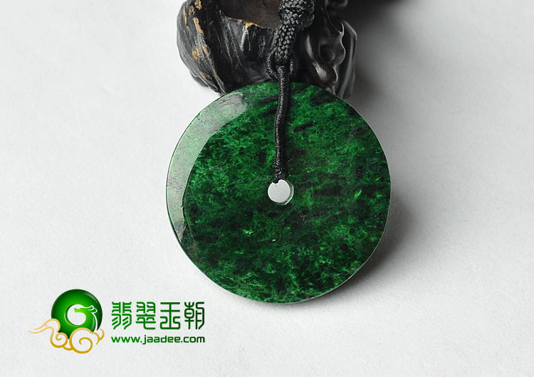 细糯种癣加绿缅甸翡翠A货平安扣挂件
