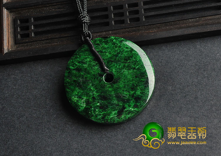 细糯种癣加绿缅甸翡翠A货平安扣挂件